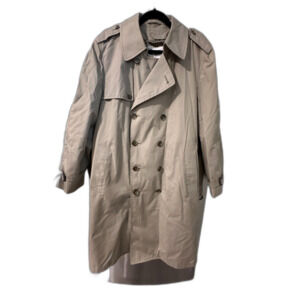 London Fog Vintage Made in USA Khaki Trench Coat Liner Size 44
